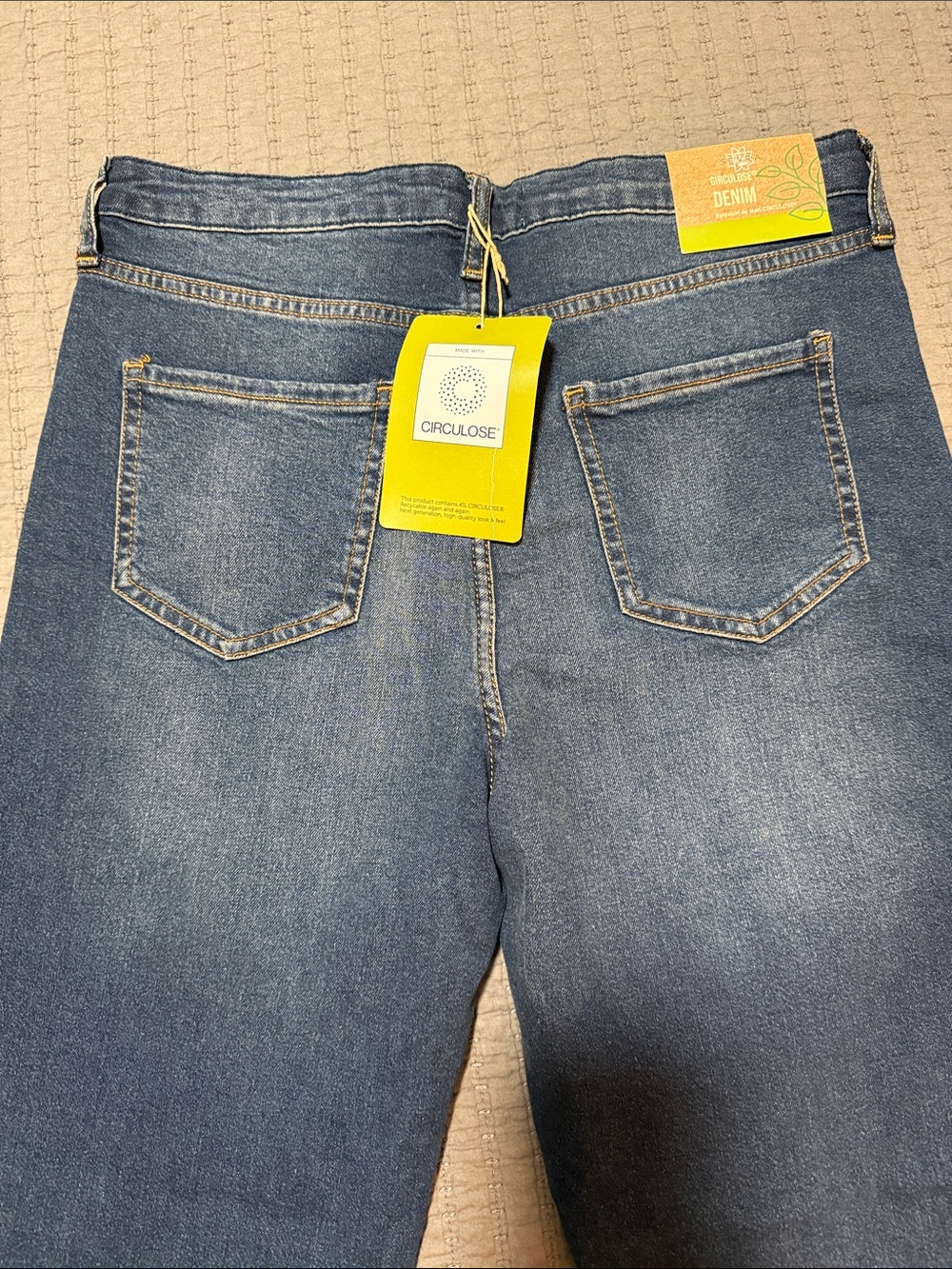 High Rise Denim Jeans - Picture 4 of 7